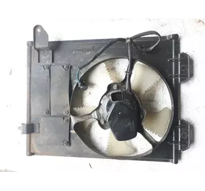 Диффузор радиатора кондиционера в сборе Mitsubishi Мицубиси Outlander Аутлендер  CU 2.4  2003-2008 7812A120  7812A119  MN124894